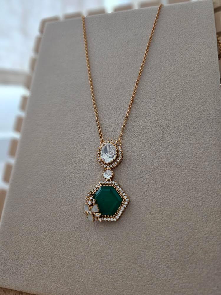 Tripti delicate polki necklace Thumbnail
