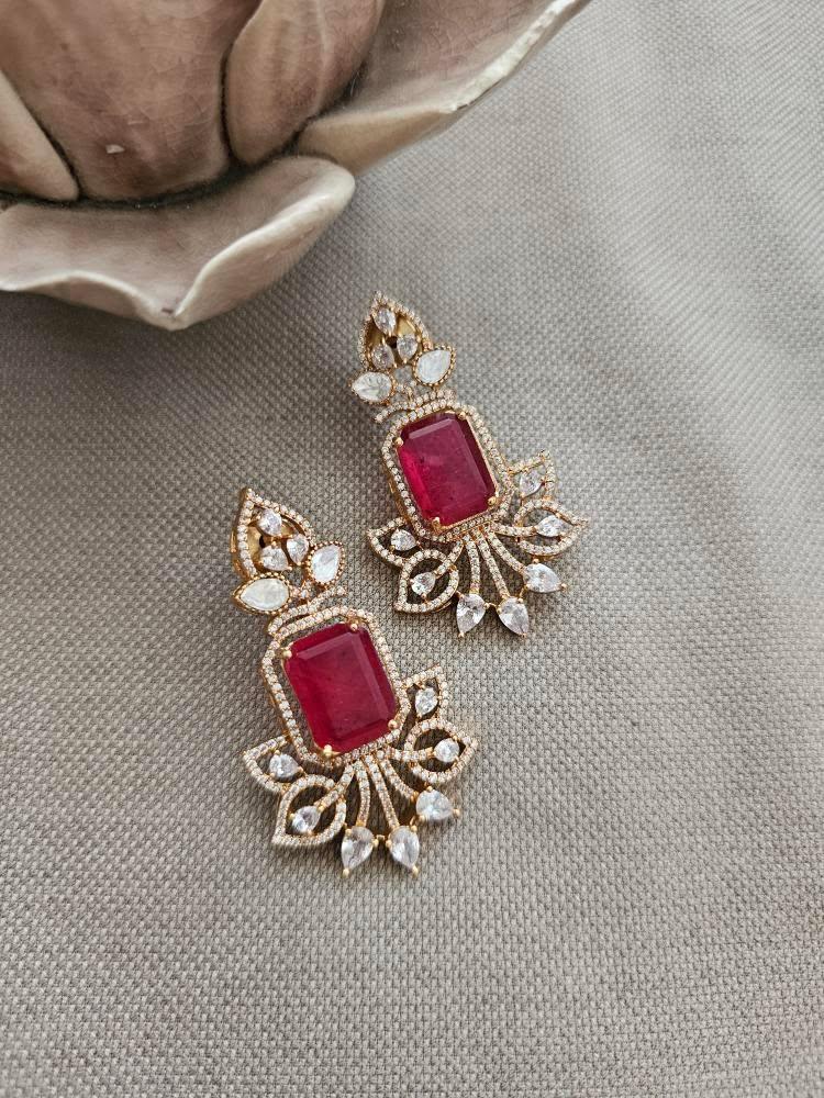 Paan quartz and polki necklace Thumbnail