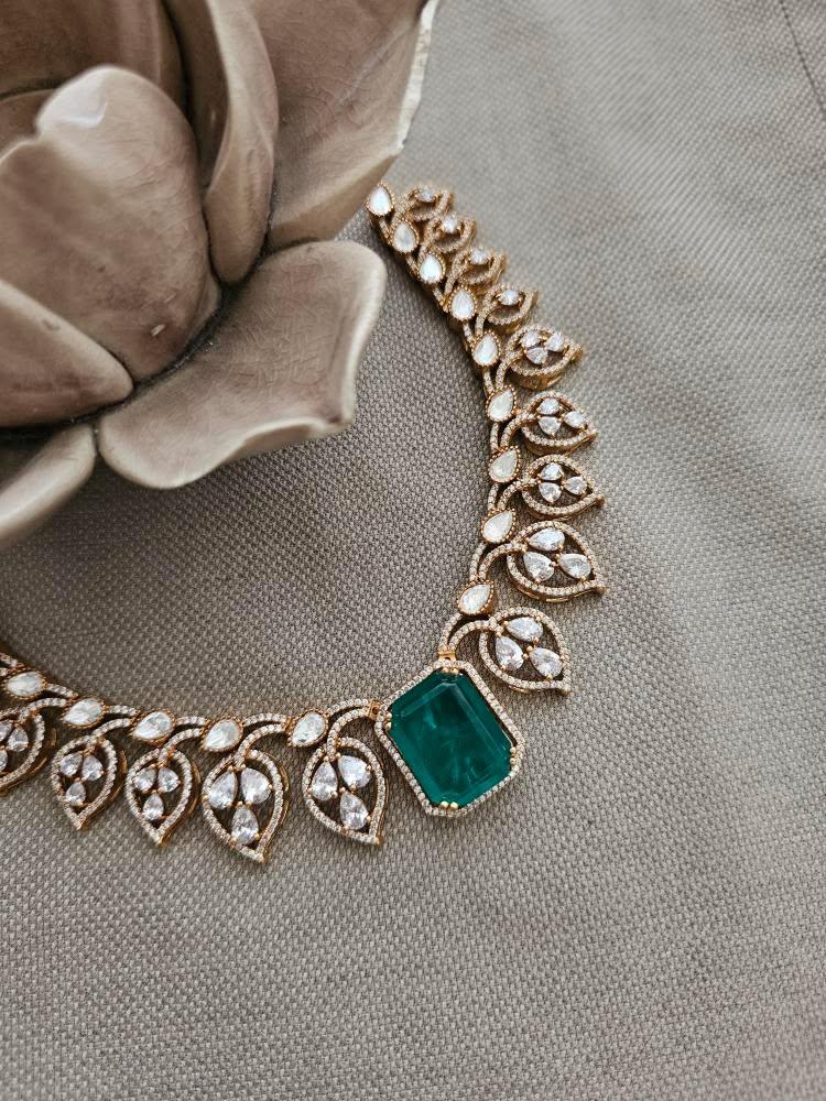 Paan quartz and polki necklace Thumbnail