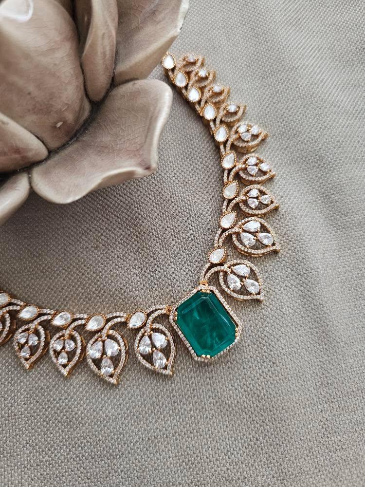 Paan quartz and polki necklace Thumbnail