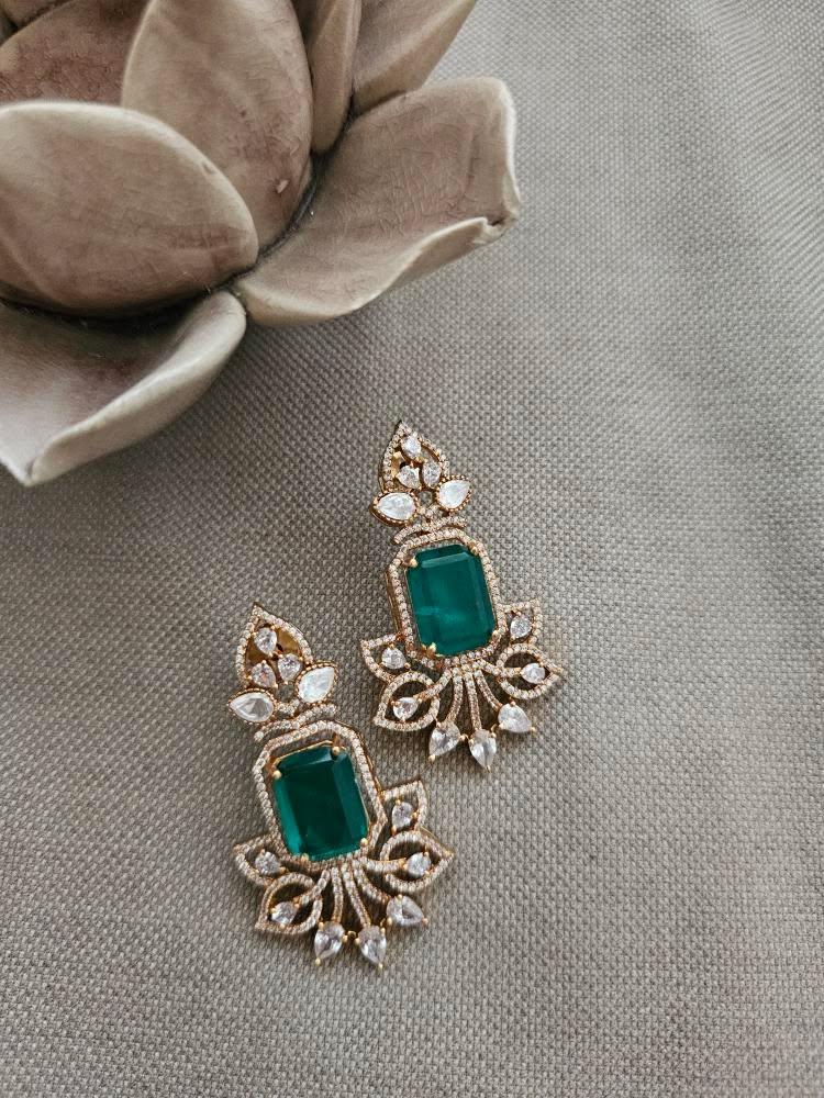 Paan quartz and polki necklace Thumbnail