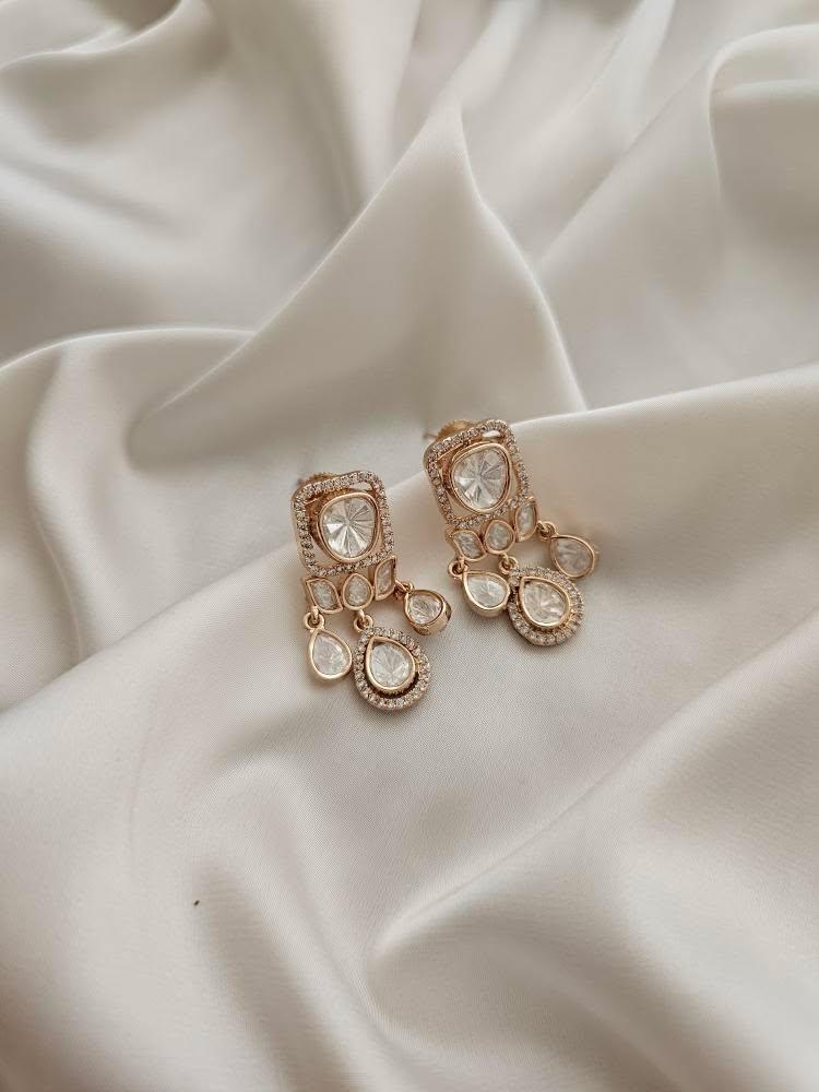Vartika pearl and polki choker Thumbnail