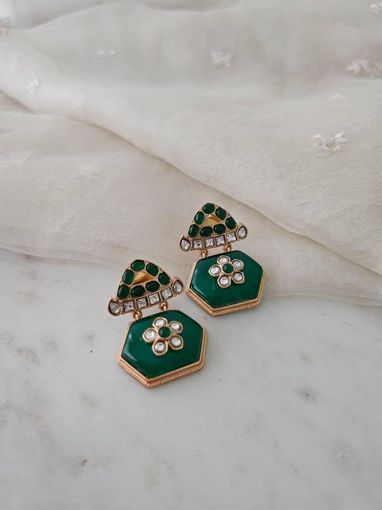 Avani quartz and polki choker Thumbnail