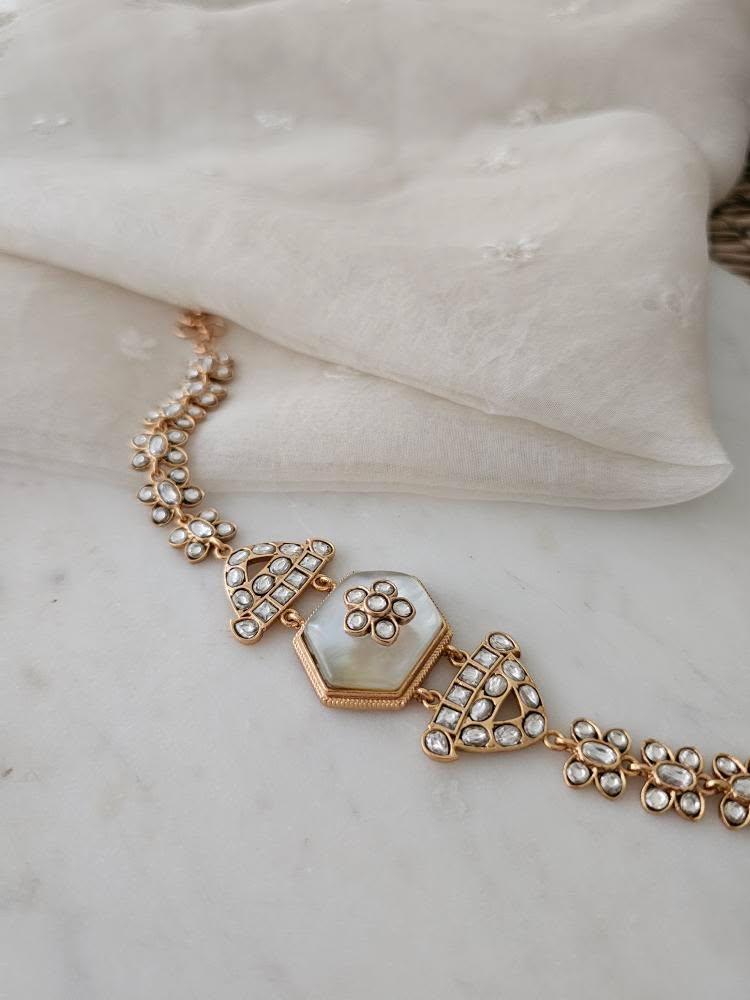 Avani quartz and polki choker Thumbnail