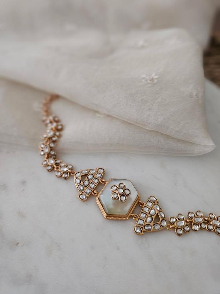 Avani quartz and polki choker Thumbnail