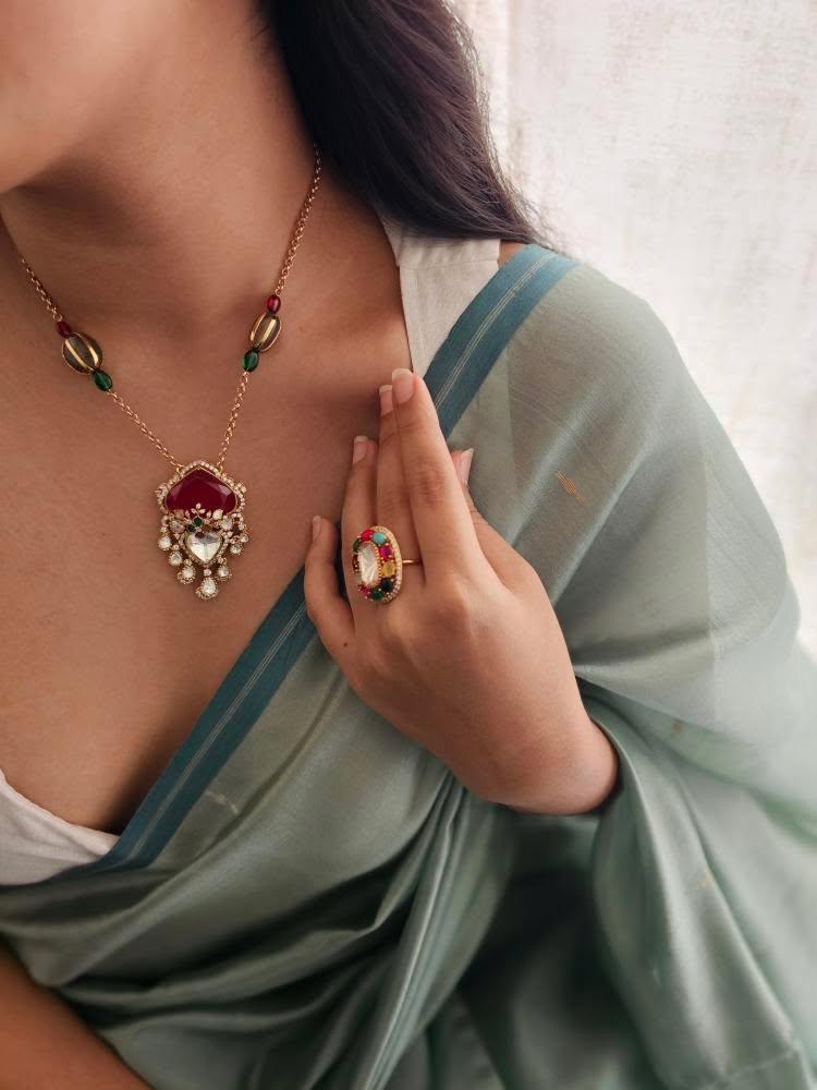 Asmi delicate polki necklace Thumbnail