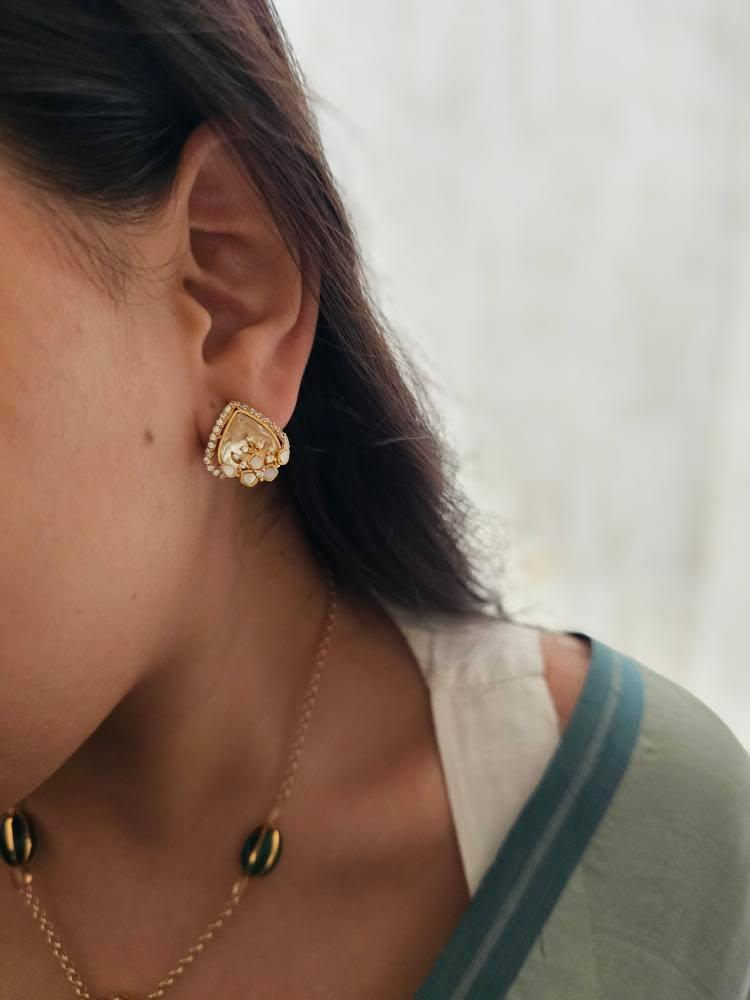 Asmi delicate polki necklace Thumbnail