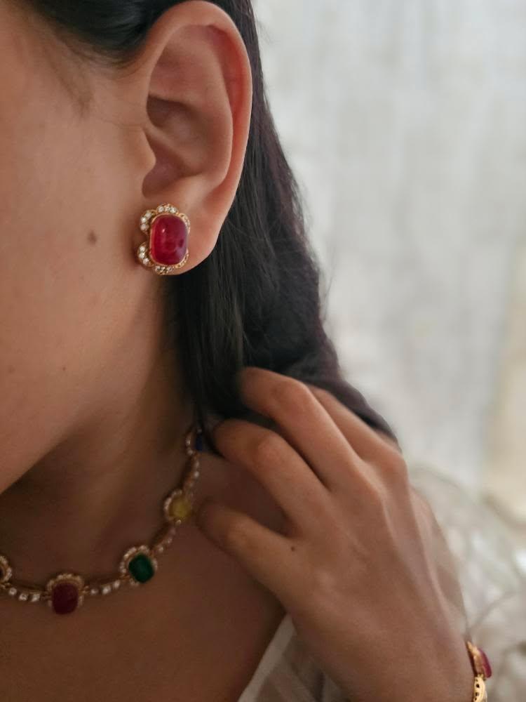 Shanta delicate necklace Thumbnail