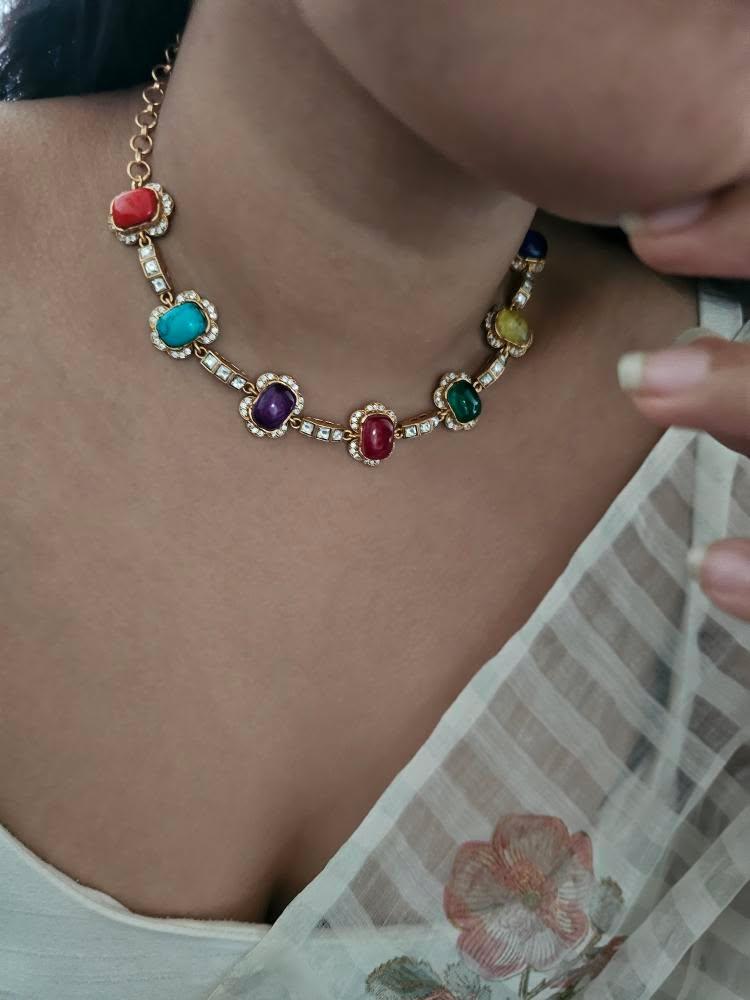 Shanta delicate necklace Thumbnail