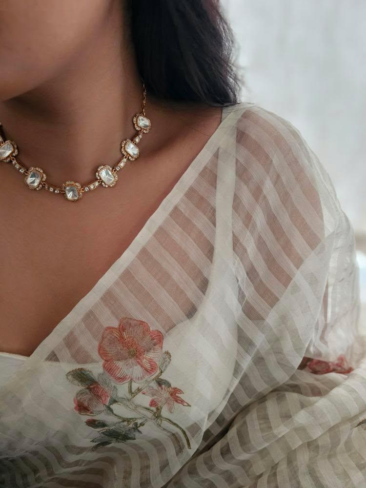 Shanta delicate necklace Thumbnail