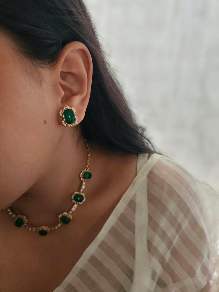 Shanta delicate necklace Thumbnail