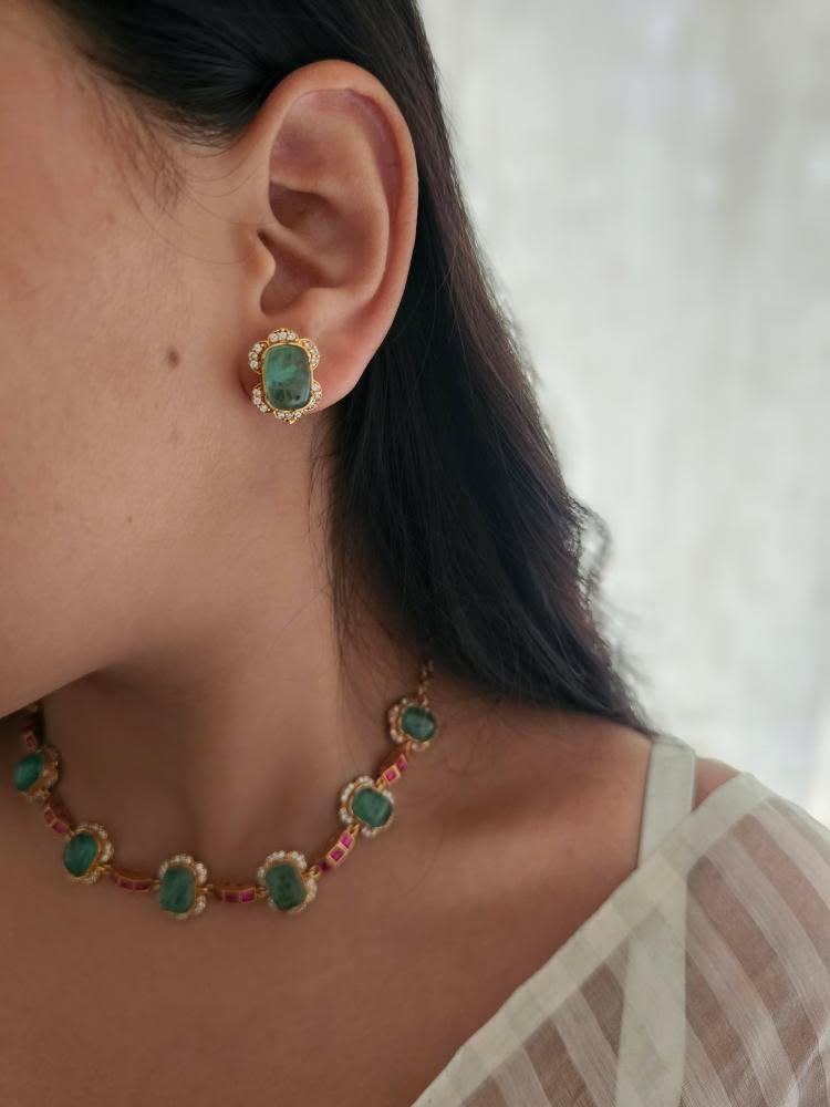 Shanta delicate necklace Thumbnail