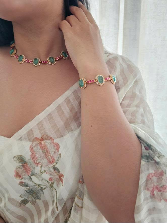 Shanta delicate necklace Thumbnail