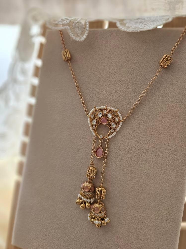 Purabi handcrafted delicate necklace Thumbnail