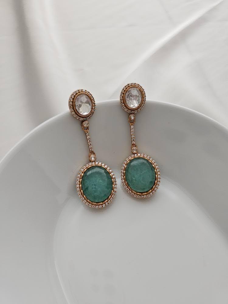 Badria quartz earrings Thumbnail