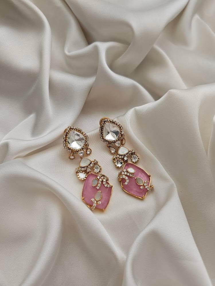 Agastya quartz earrings Thumbnail