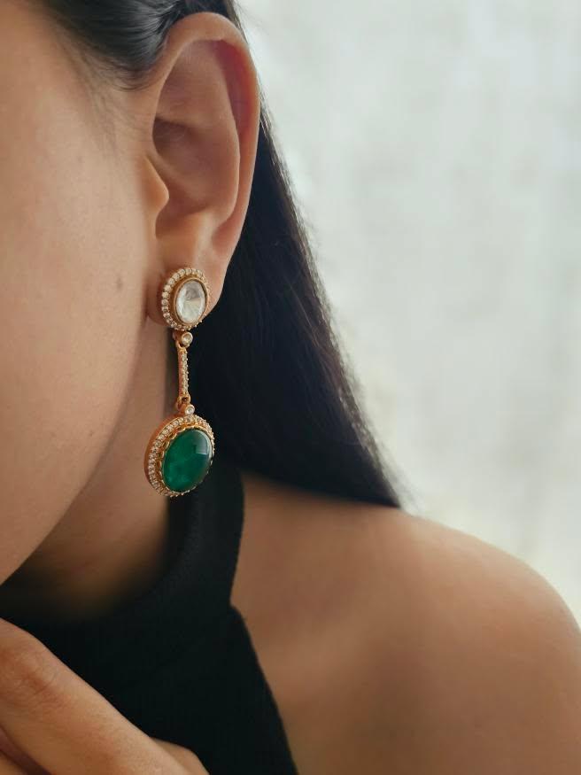 Badria quartz earrings Thumbnail