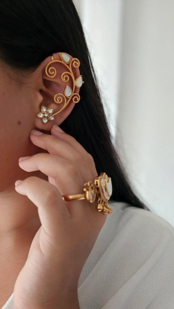 Zohra handcrafted earcuff Thumbnail