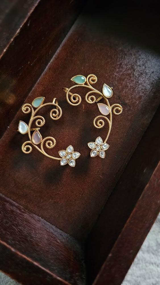 Zohra handcrafted earcuff Thumbnail