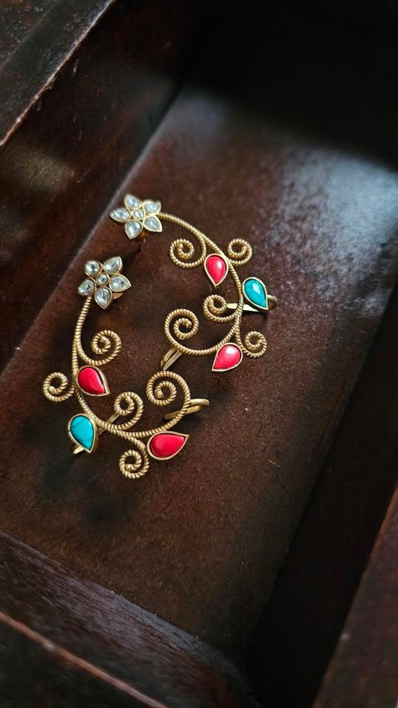 Zohra handcrafted earcuff Thumbnail