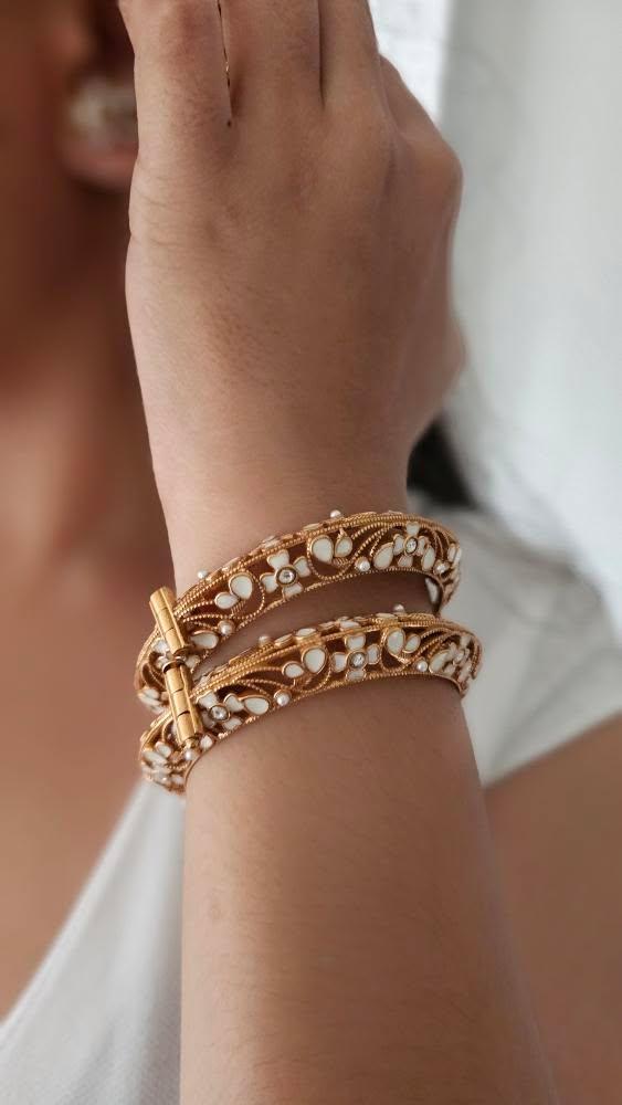 Mir handcrafted bangle Thumbnail