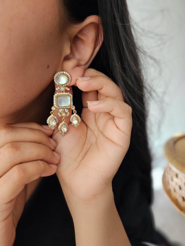 Kashvi polki delicate necklace Thumbnail