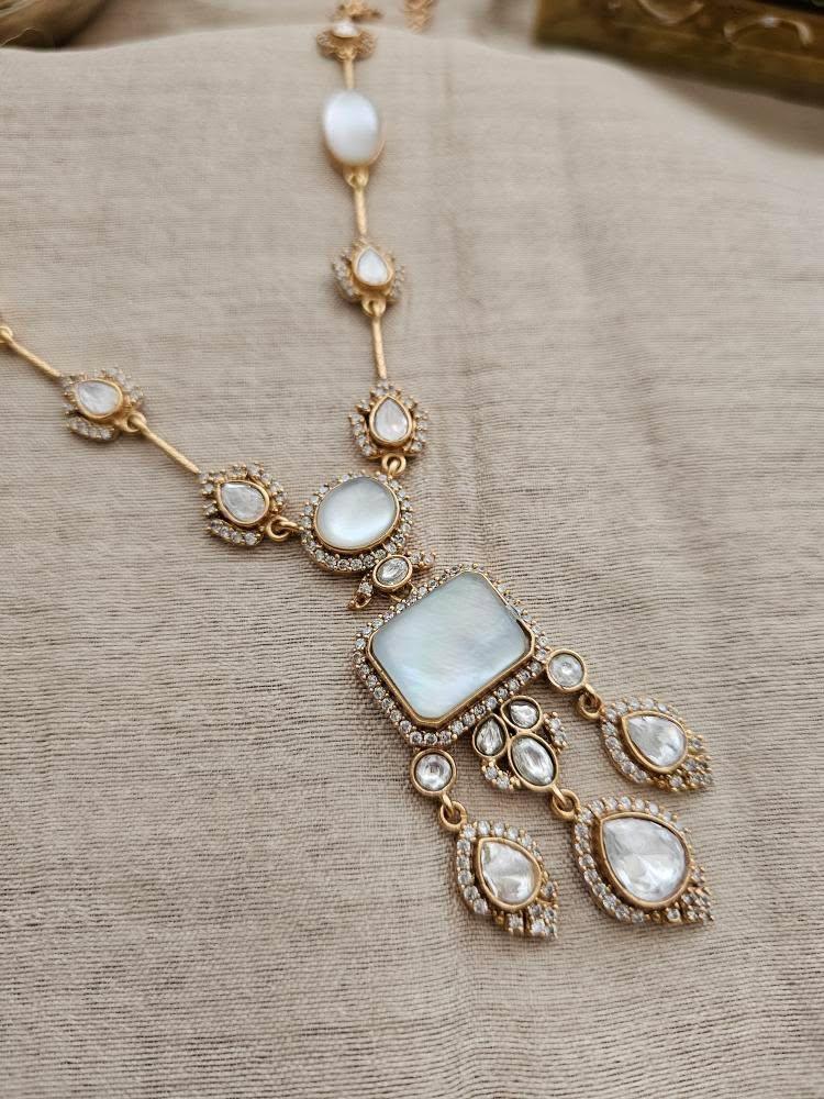 Kashvi polki delicate necklace Thumbnail