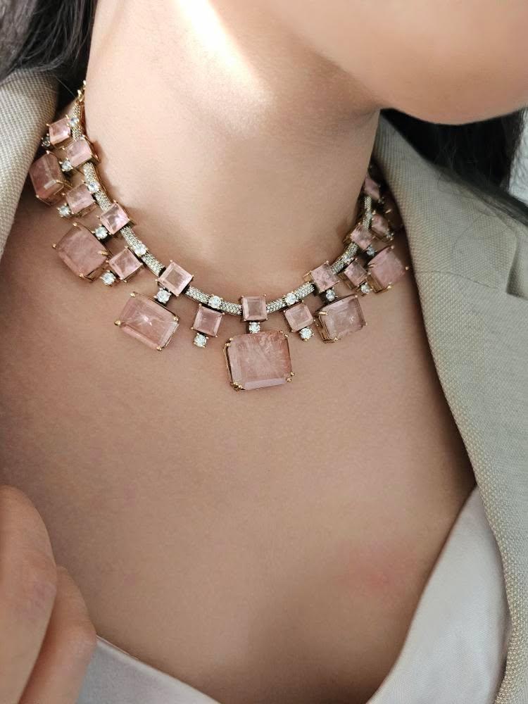 Eshvik quartz necklace Thumbnail