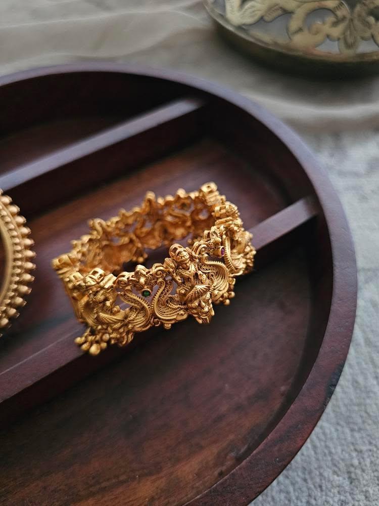 Jaya handcrafted bangle Thumbnail