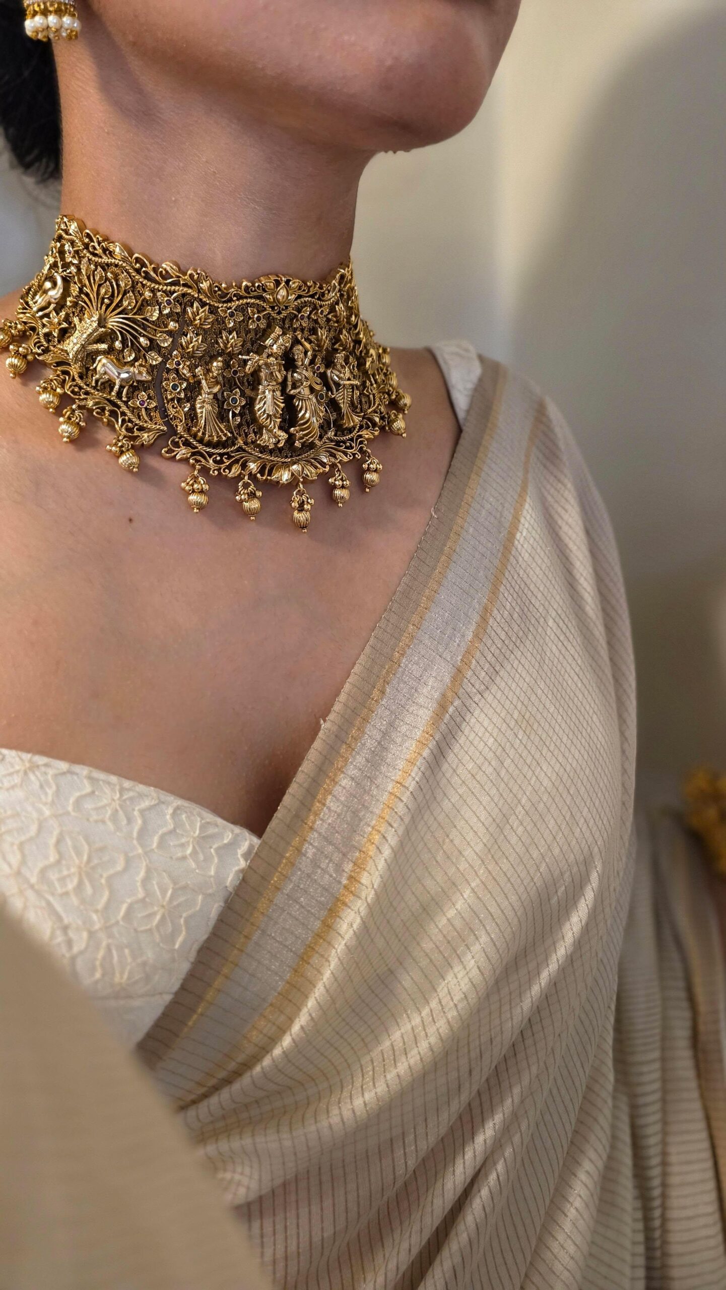 Sita handcrafted choker Thumbnail