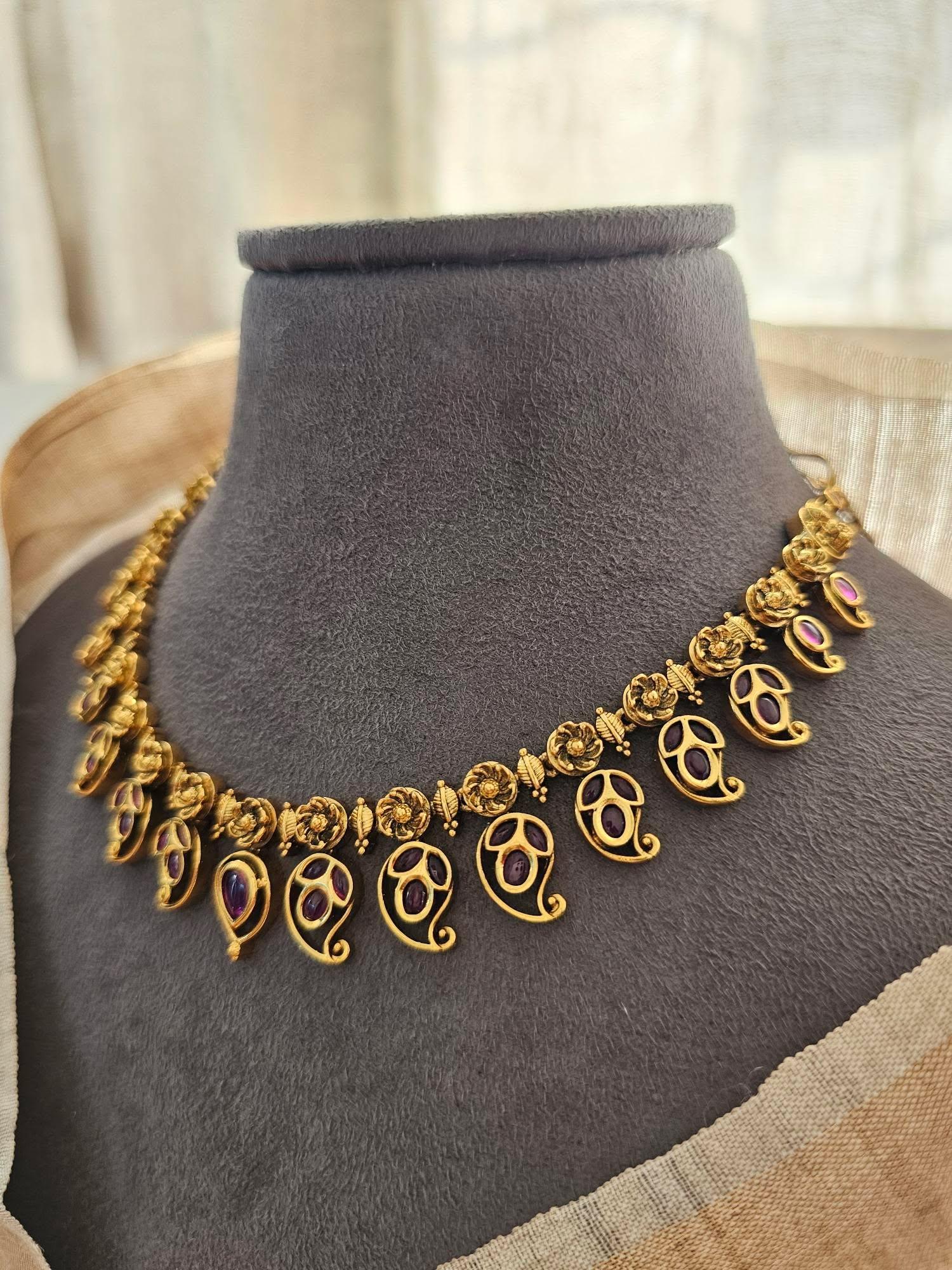 Krinal handcrafted necklace Thumbnail