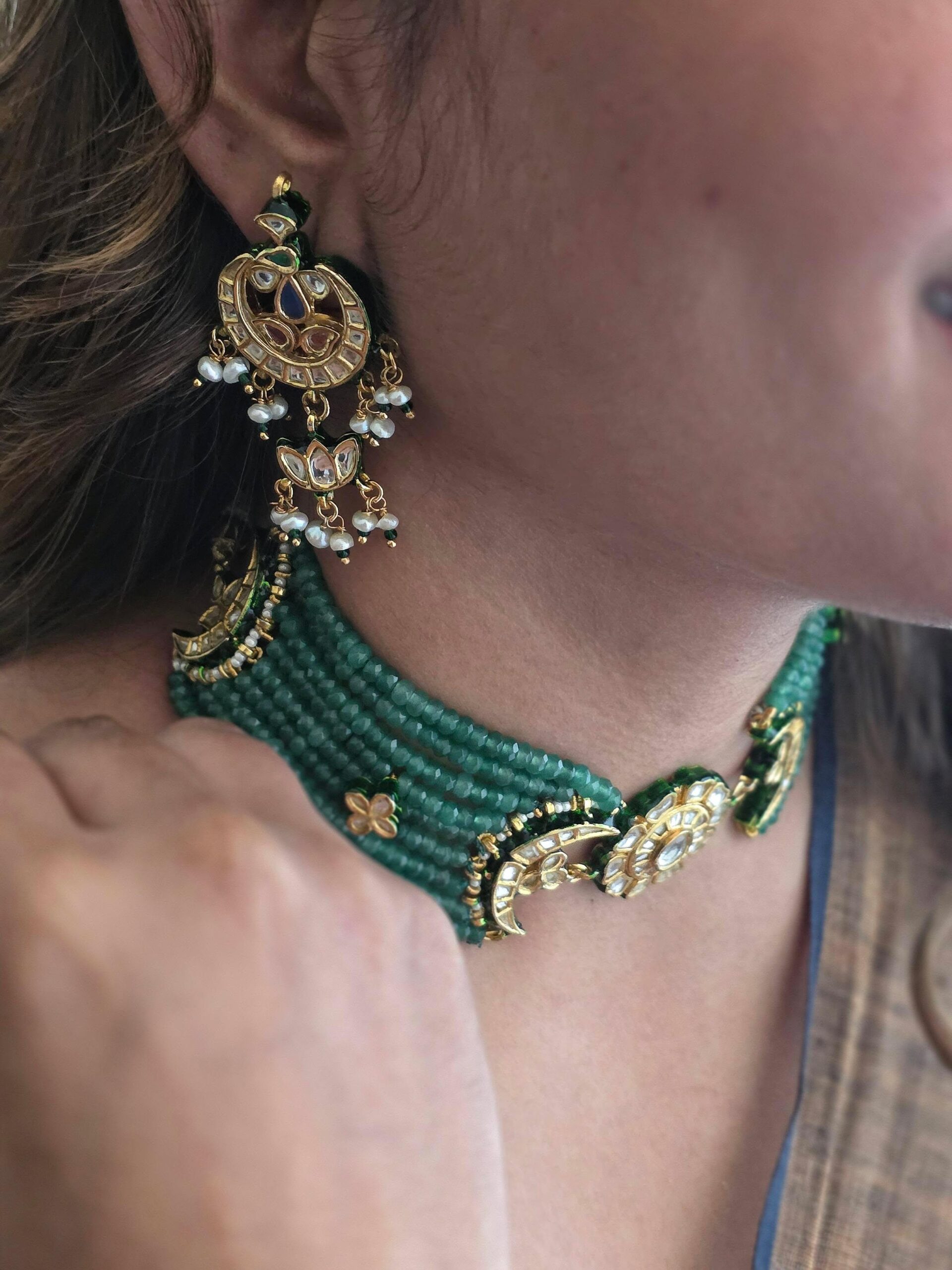 Faiza semi precious stone choker Thumbnail