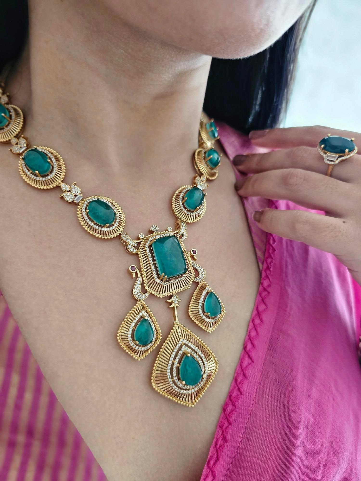 Saija quartz and polki necklace Thumbnail