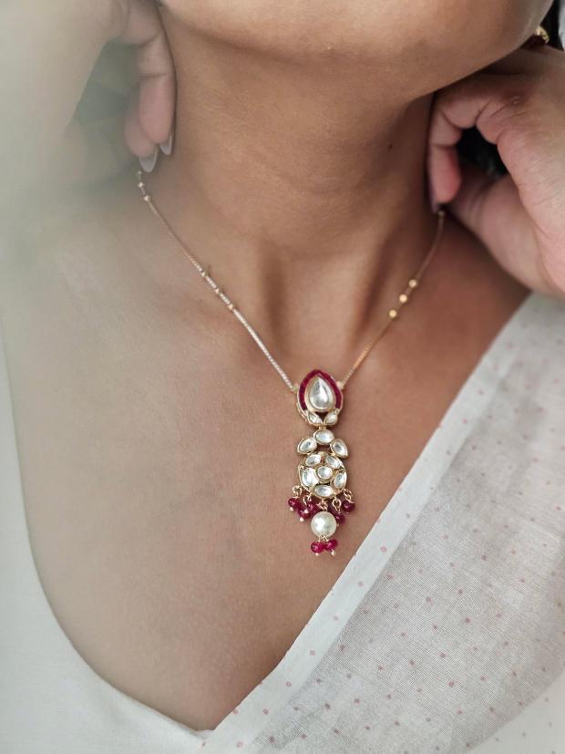 Damyanti  handcrafted necklace with earrings Thumbnail