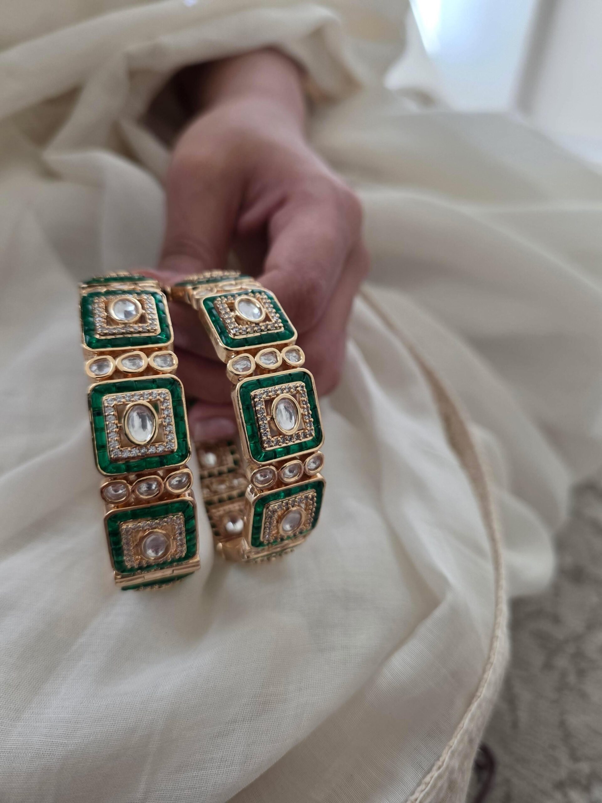 Nisaar polki bangles Thumbnail