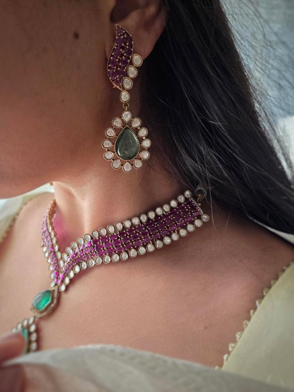 Manorama handcrafted necklace with earrings Thumbnail