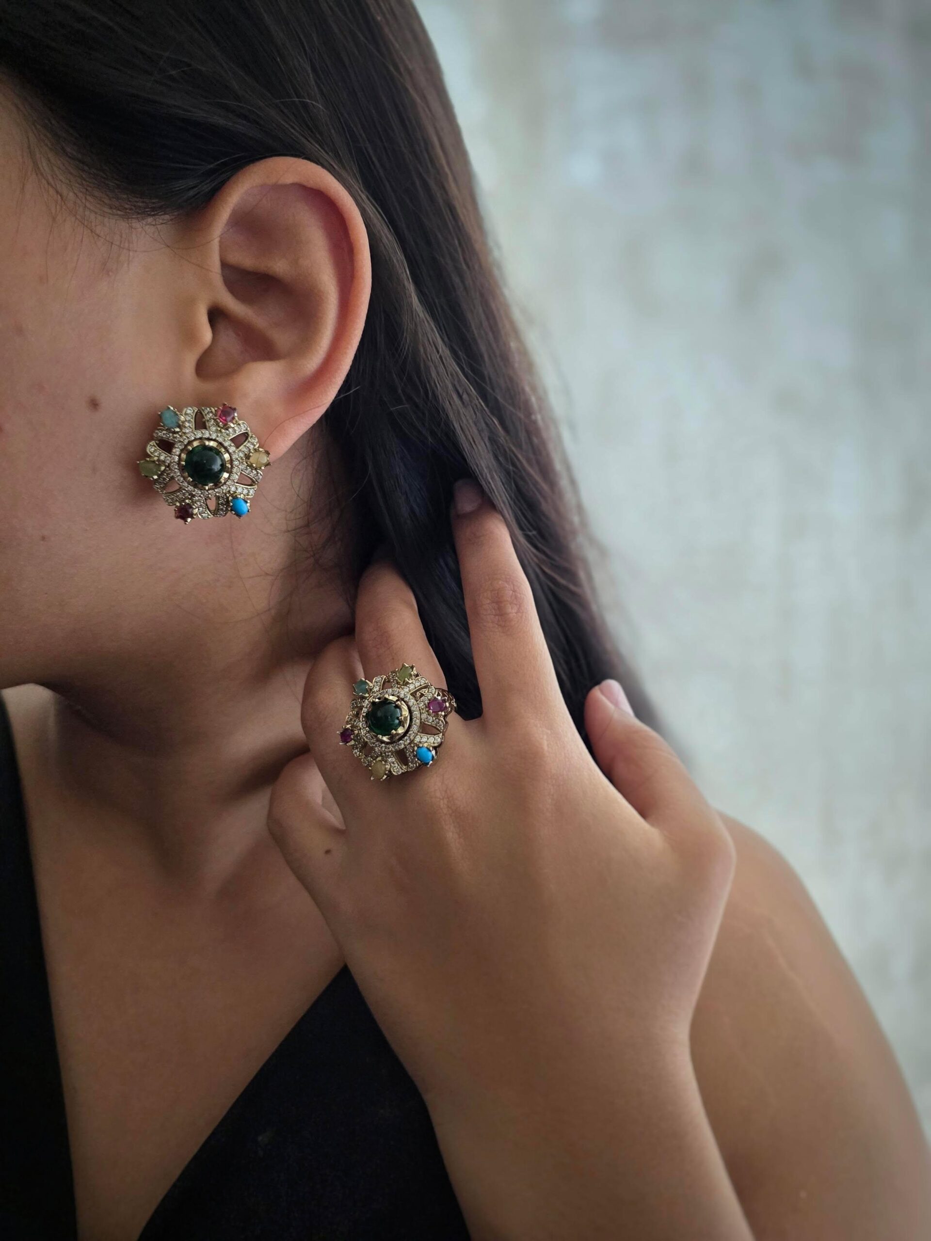 Varu antique polki studs Thumbnail
