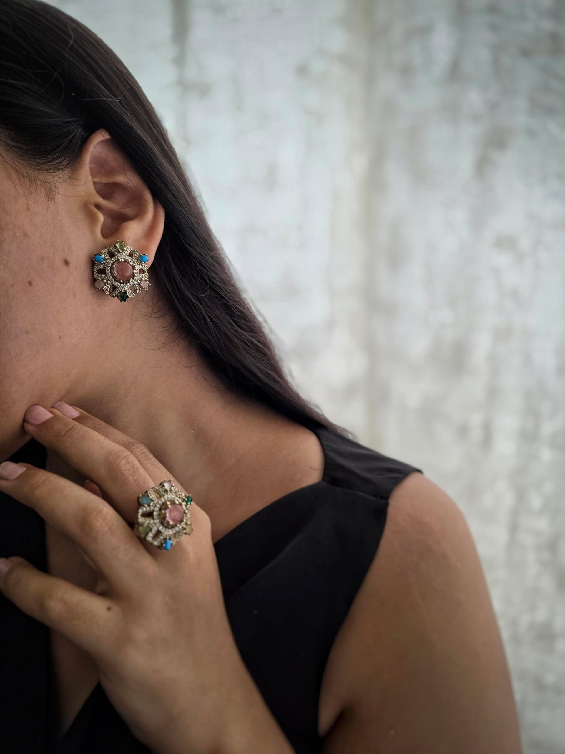 Varu antique polki studs Thumbnail