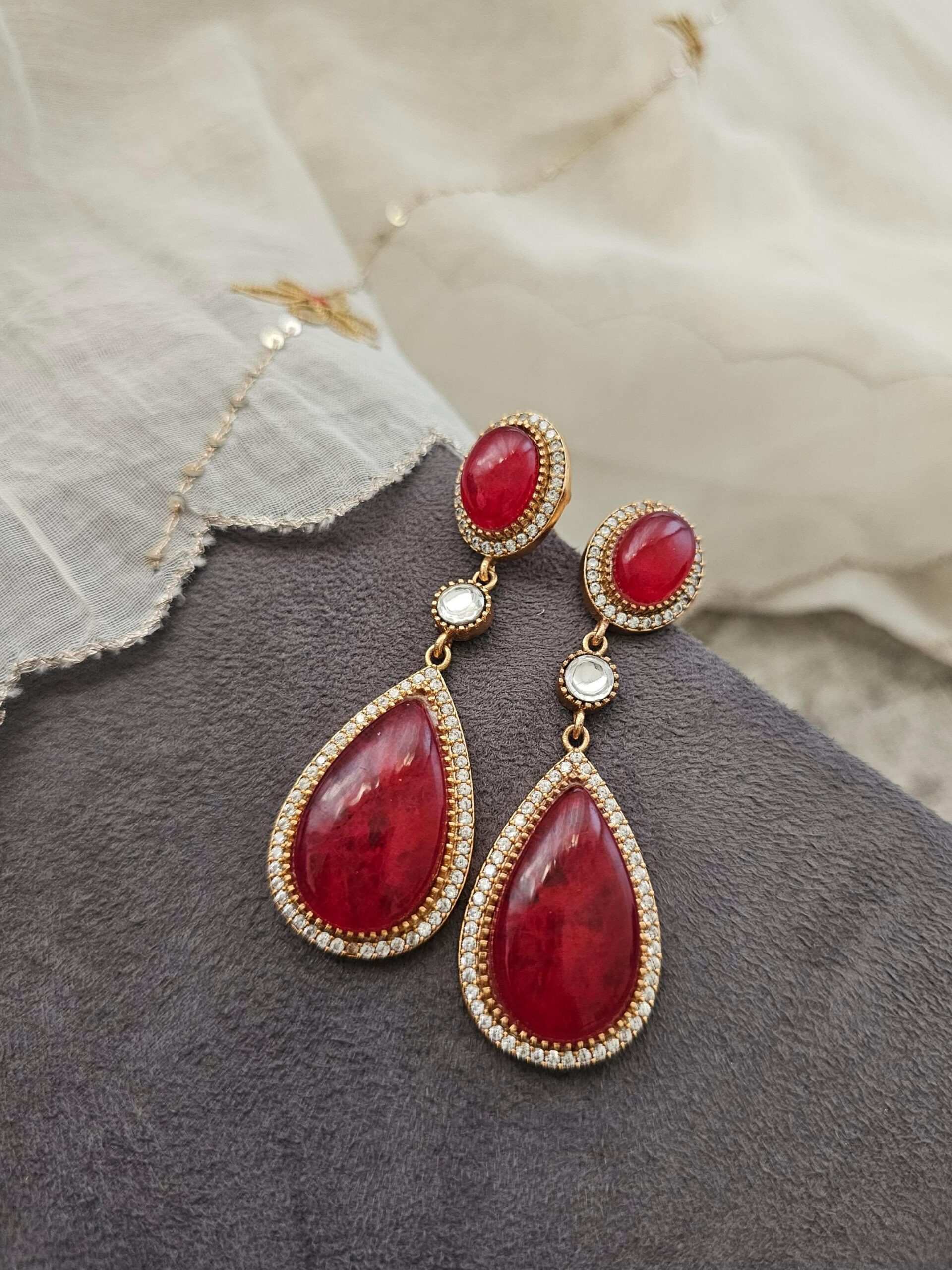 Boond quartz necklace Thumbnail