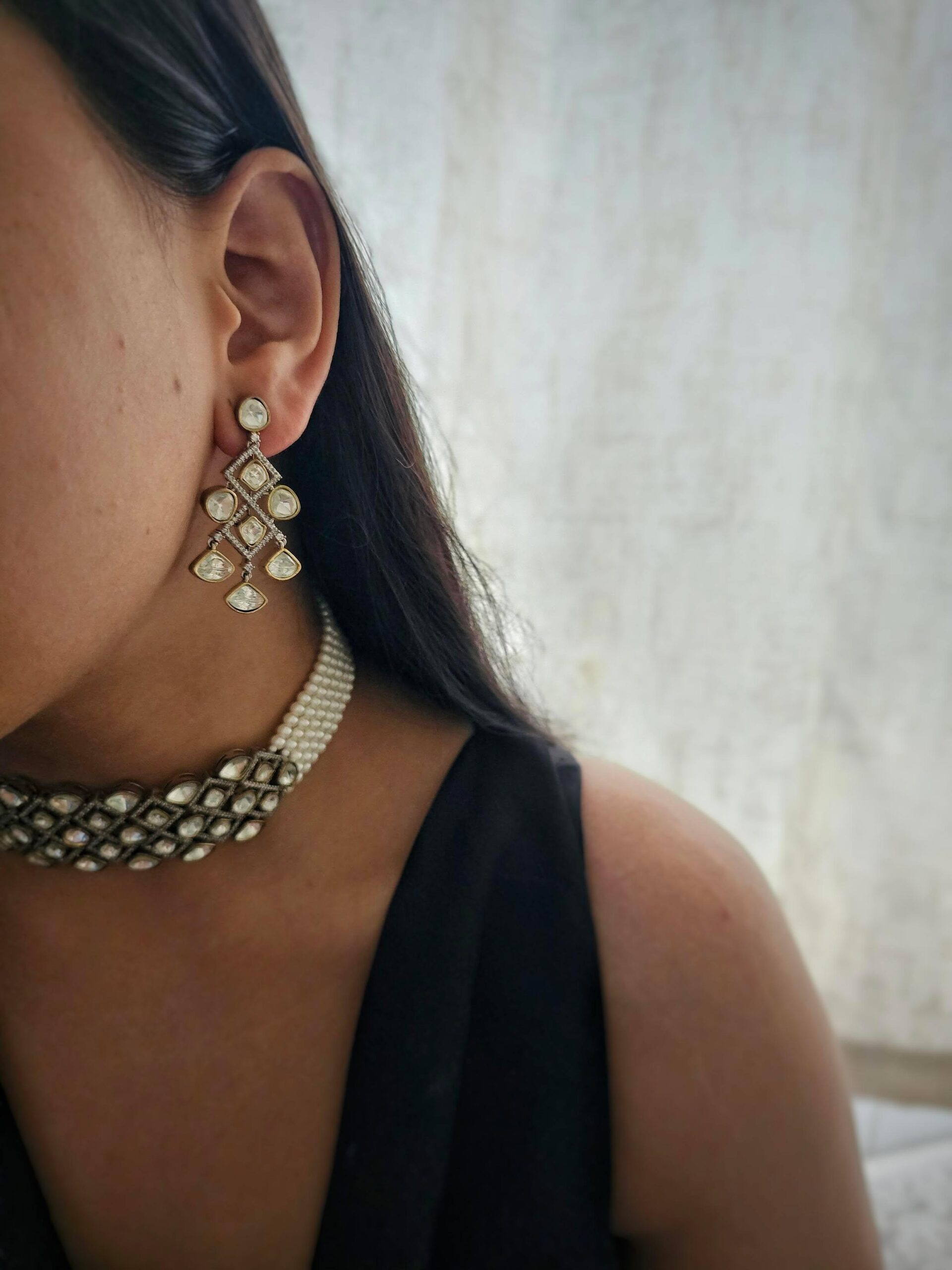 Sunaina pearl and polki choker Thumbnail