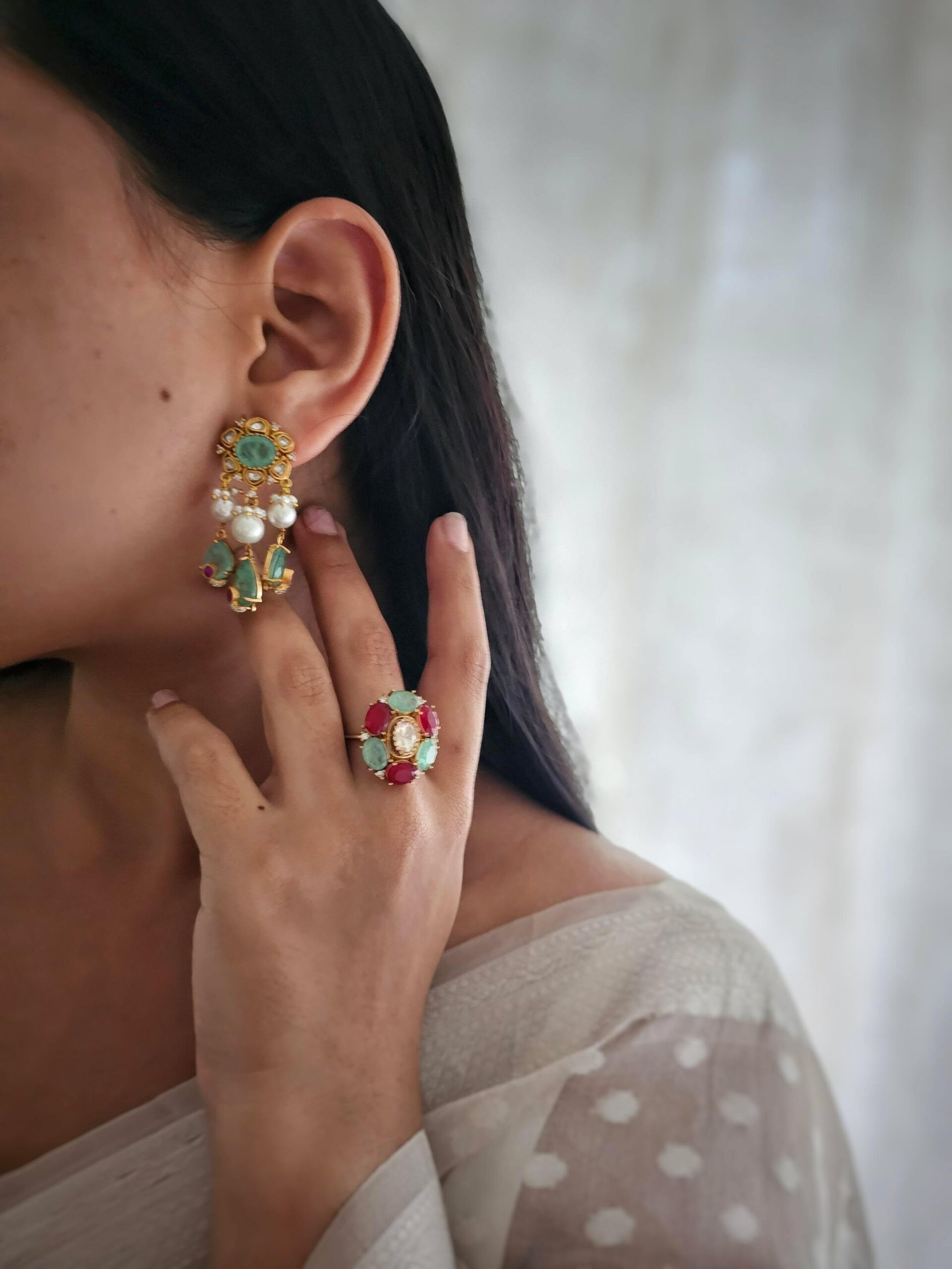 Sadhvi quartz ring Thumbnail