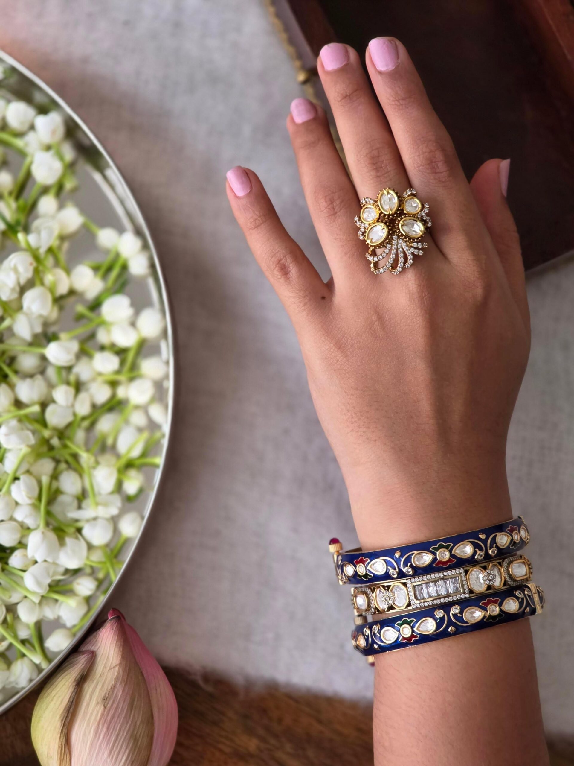 Veisha meenakari Openable polki bangle Thumbnail