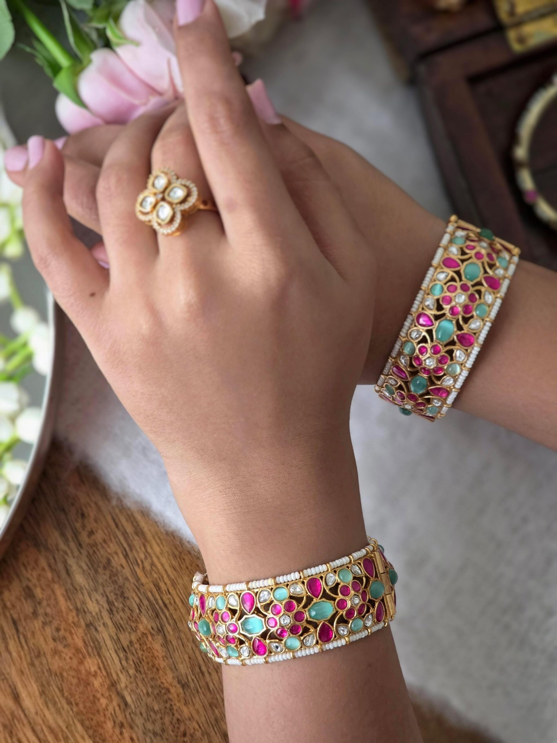 Manorama handcrafted openable bangle Thumbnail