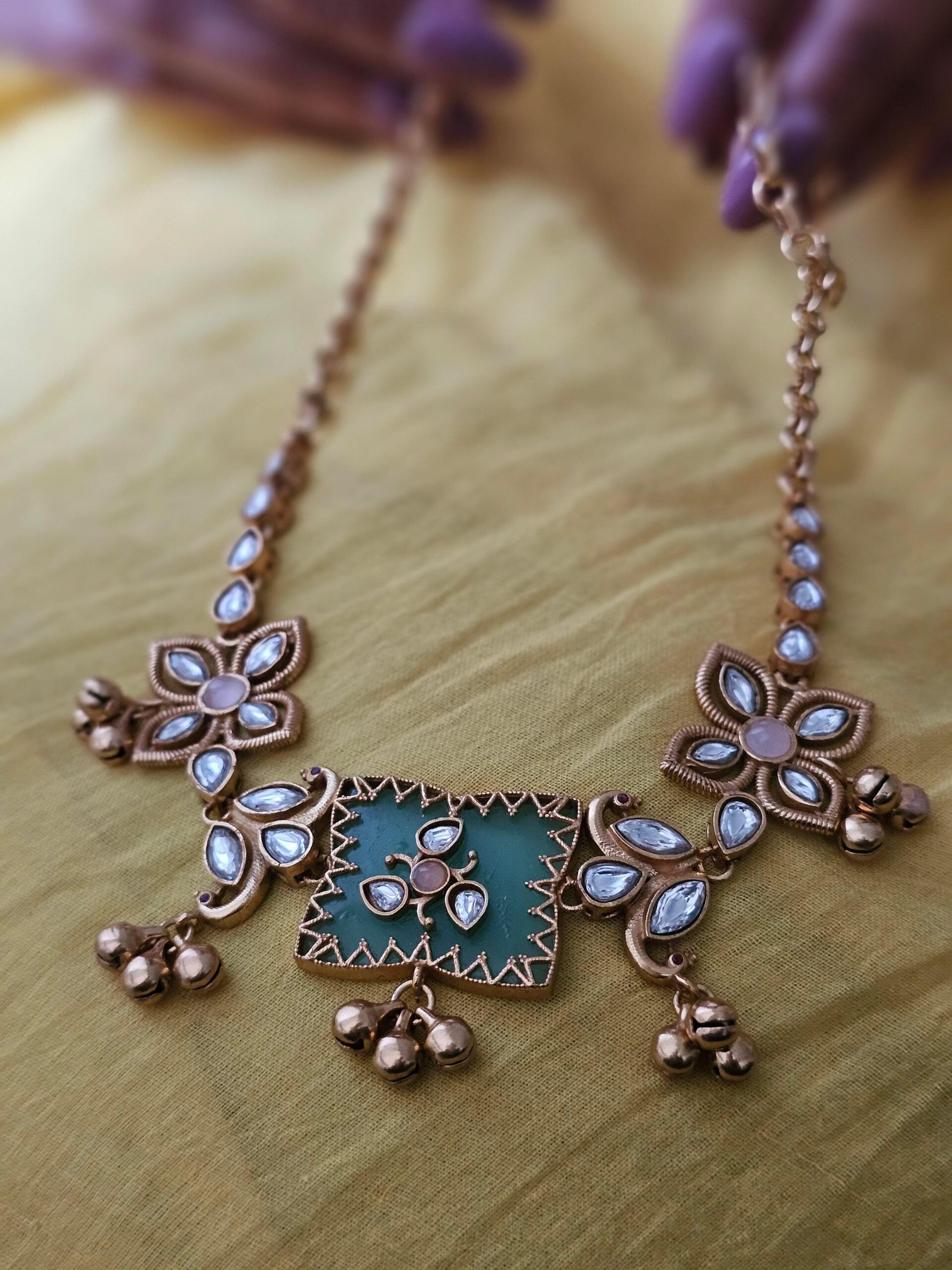 Aratrika handcrafted delicate choker Thumbnail