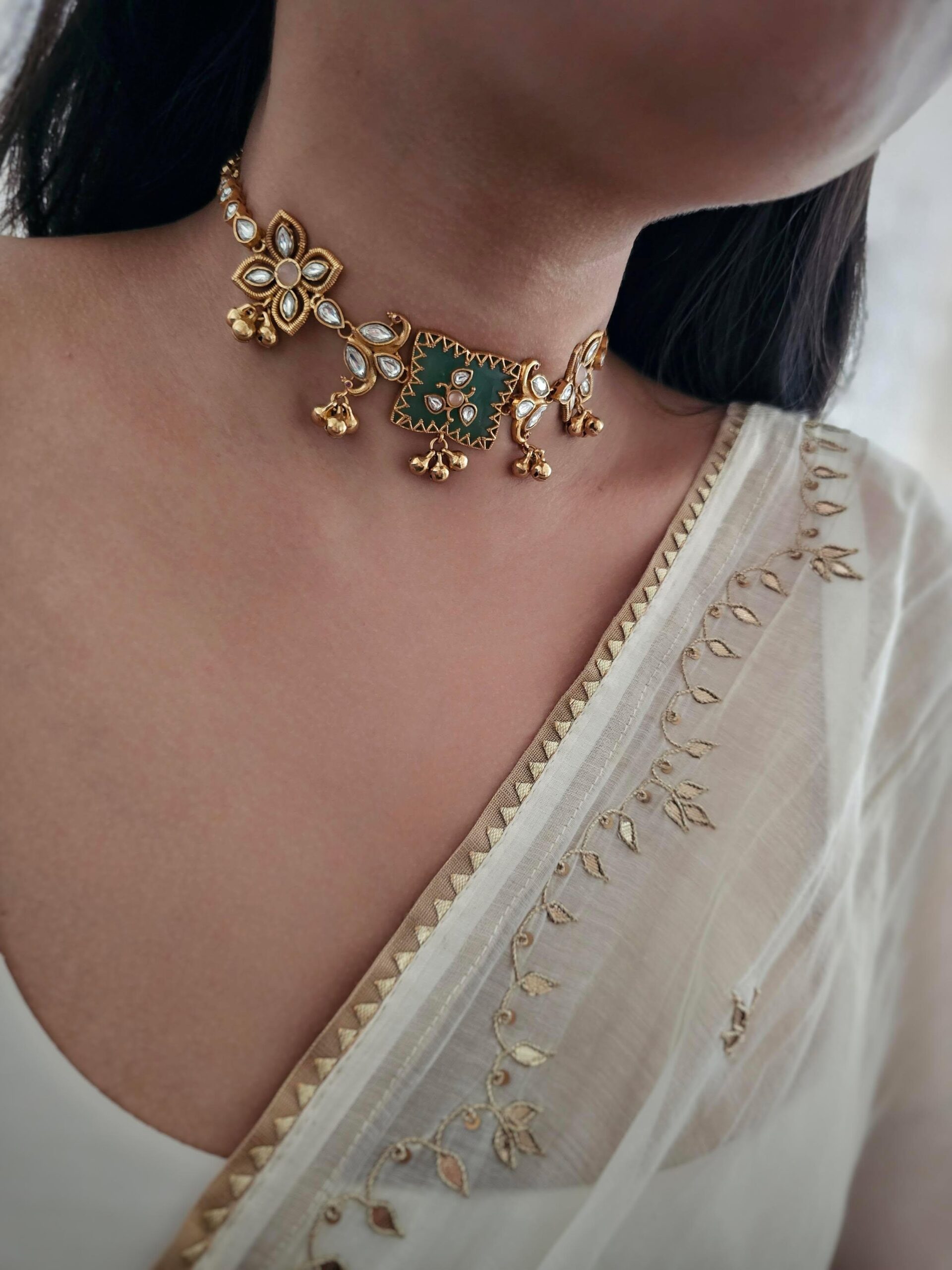 Aratrika handcrafted delicate choker Thumbnail