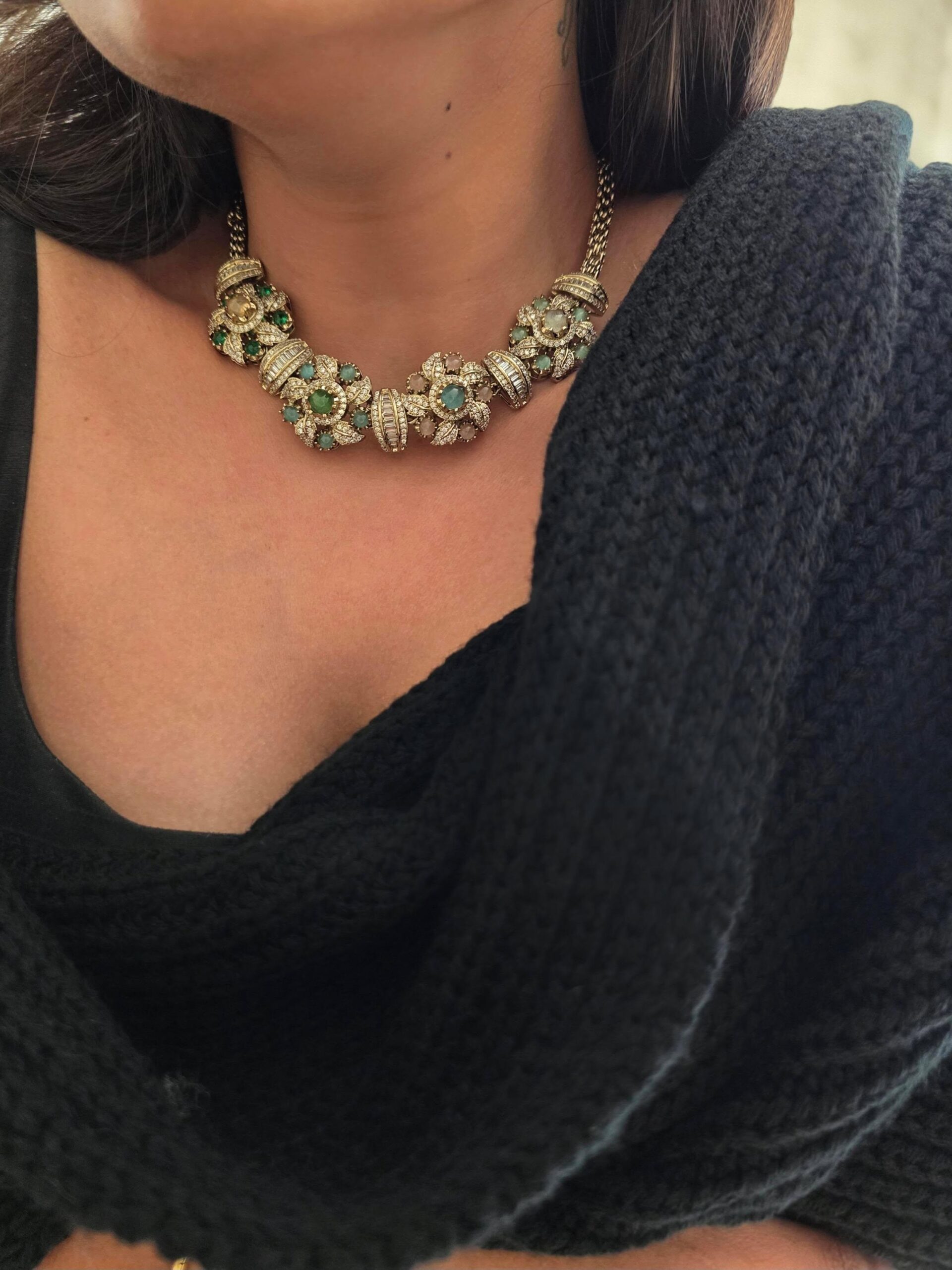 Eesha semi precious stones necklace Thumbnail