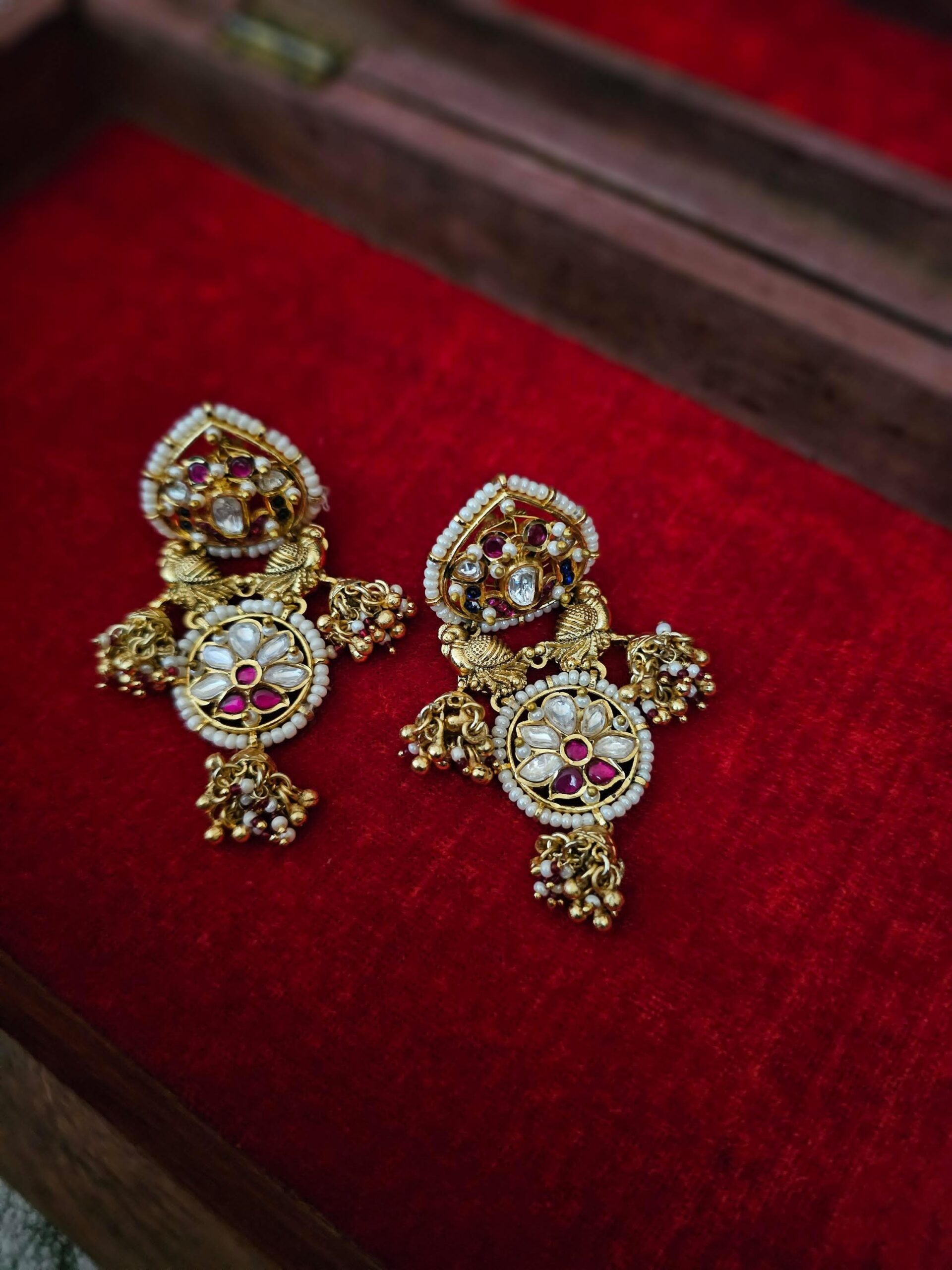 Vasika polki and pearl necklace Thumbnail