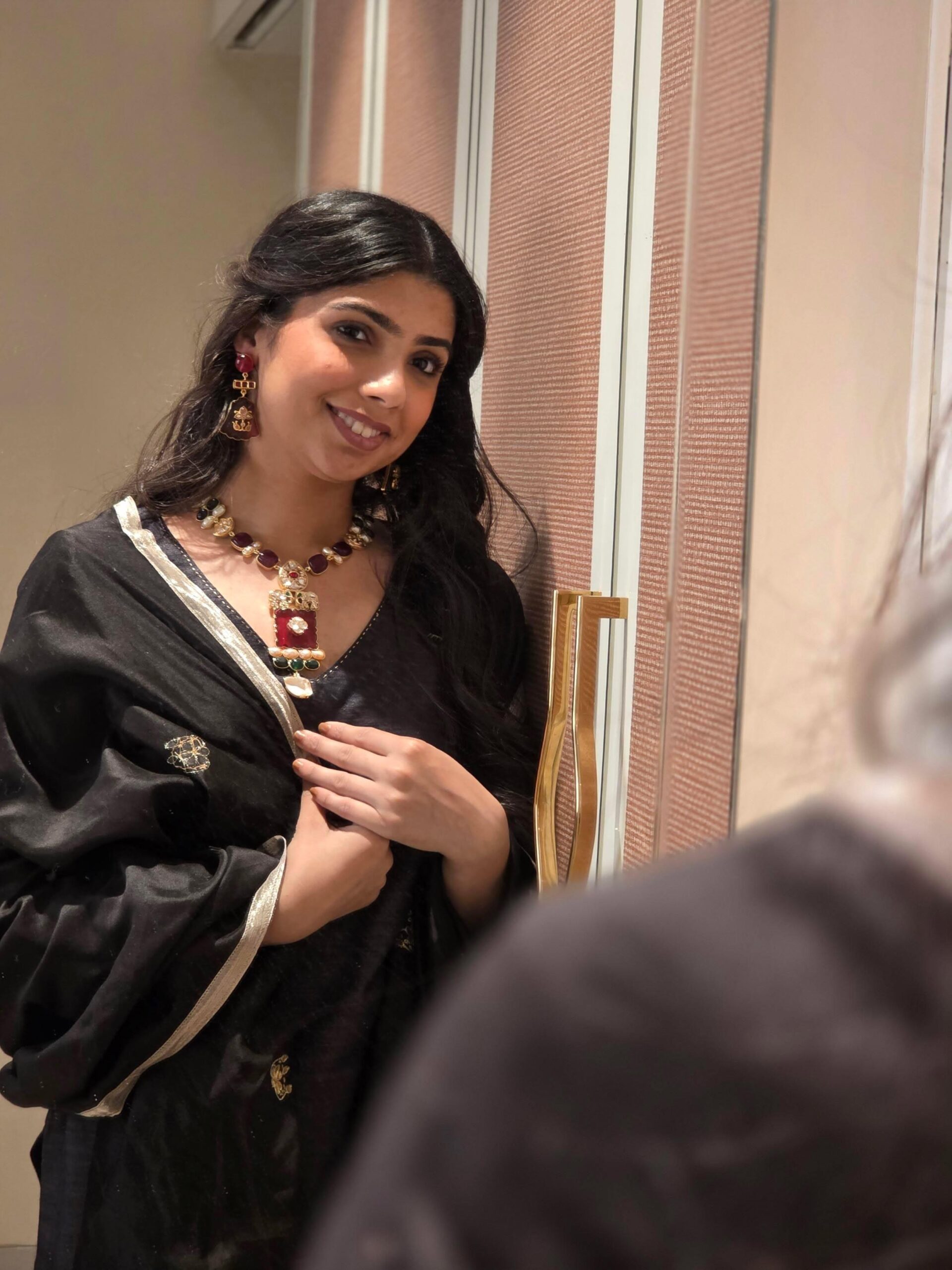 Harshla baroque and polki necklace Thumbnail