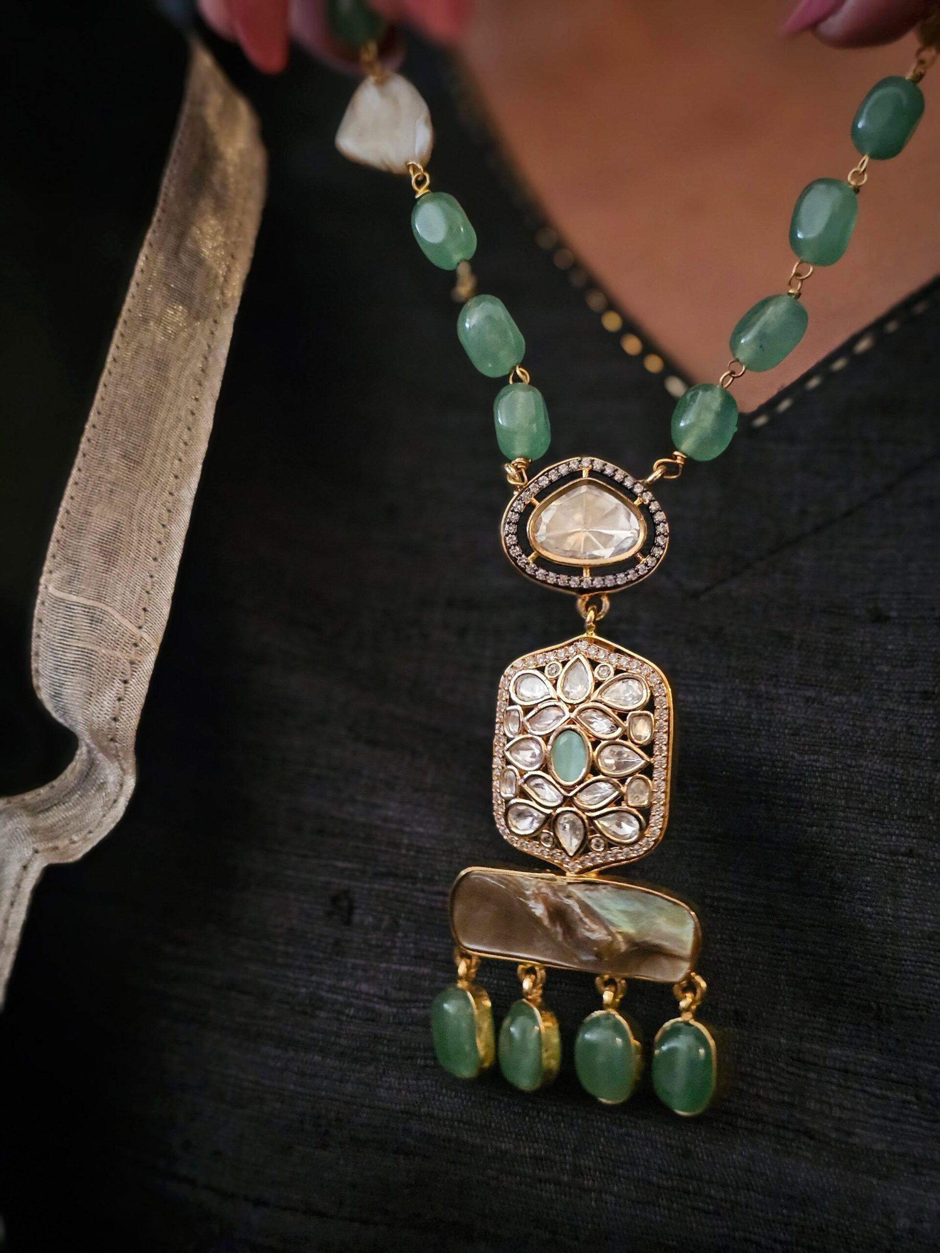 Nashra baroque necklace Thumbnail