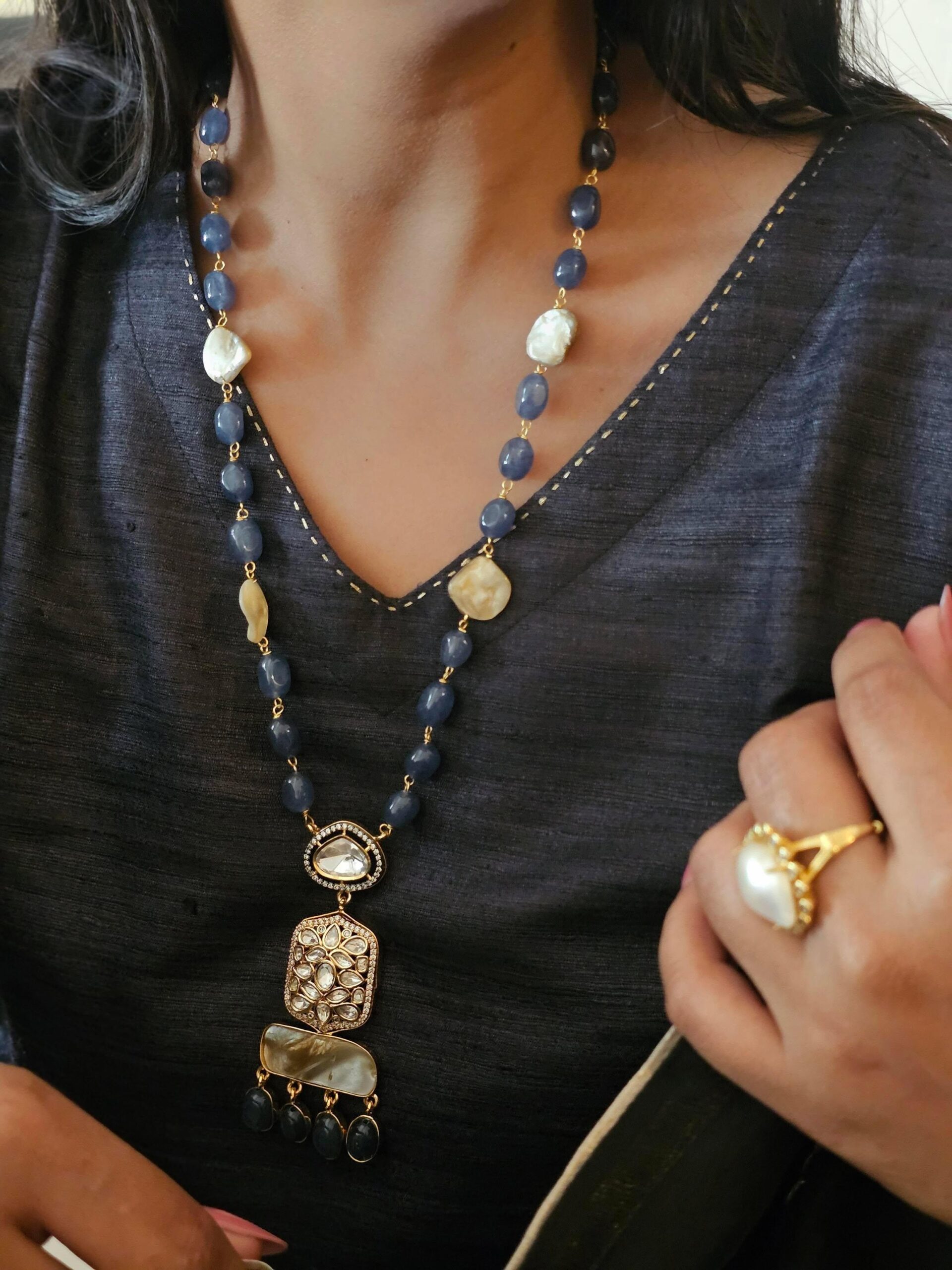 Nashra baroque necklace Thumbnail